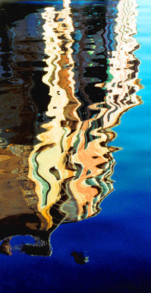 DUE CASE FROM REFLECTIONS PHOTOS OF VENICE